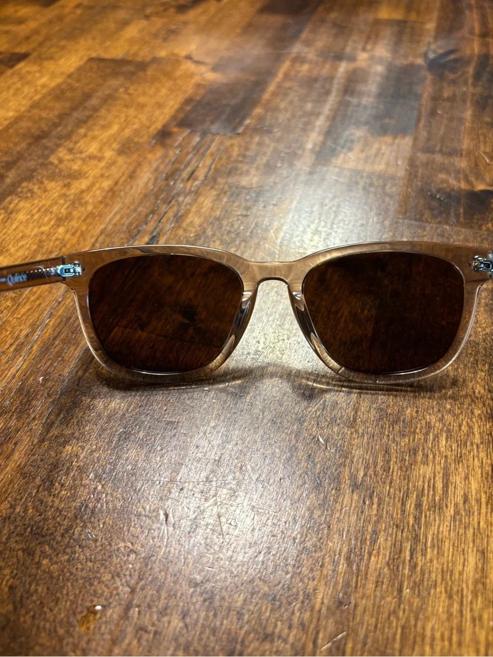Quince Athens Polarized Sunglasses Clear Taupe Brown 52-19-145 Lens Scratched